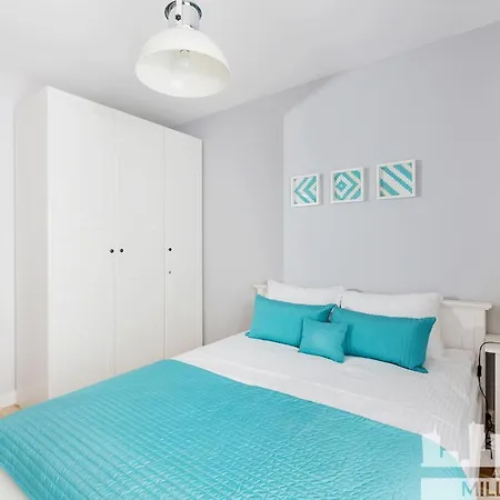 Apartman Millennium Manufaktura Yellow
