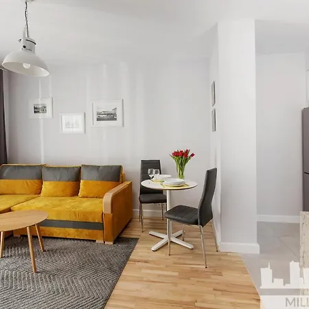 Lägenhet Millennium Manufaktura Yellow *