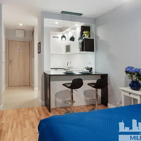 Millennium Manufaktura Yellow *