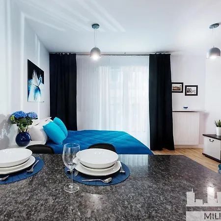 Millennium Manufaktura Yellow Daire Varşova