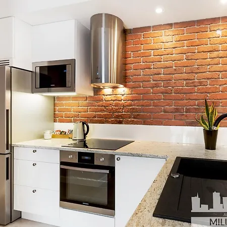 Millennium Manufaktura Yellow *